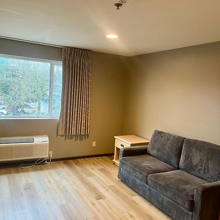 Days Inn By Wyndham Seatac Airport Bagian luar foto