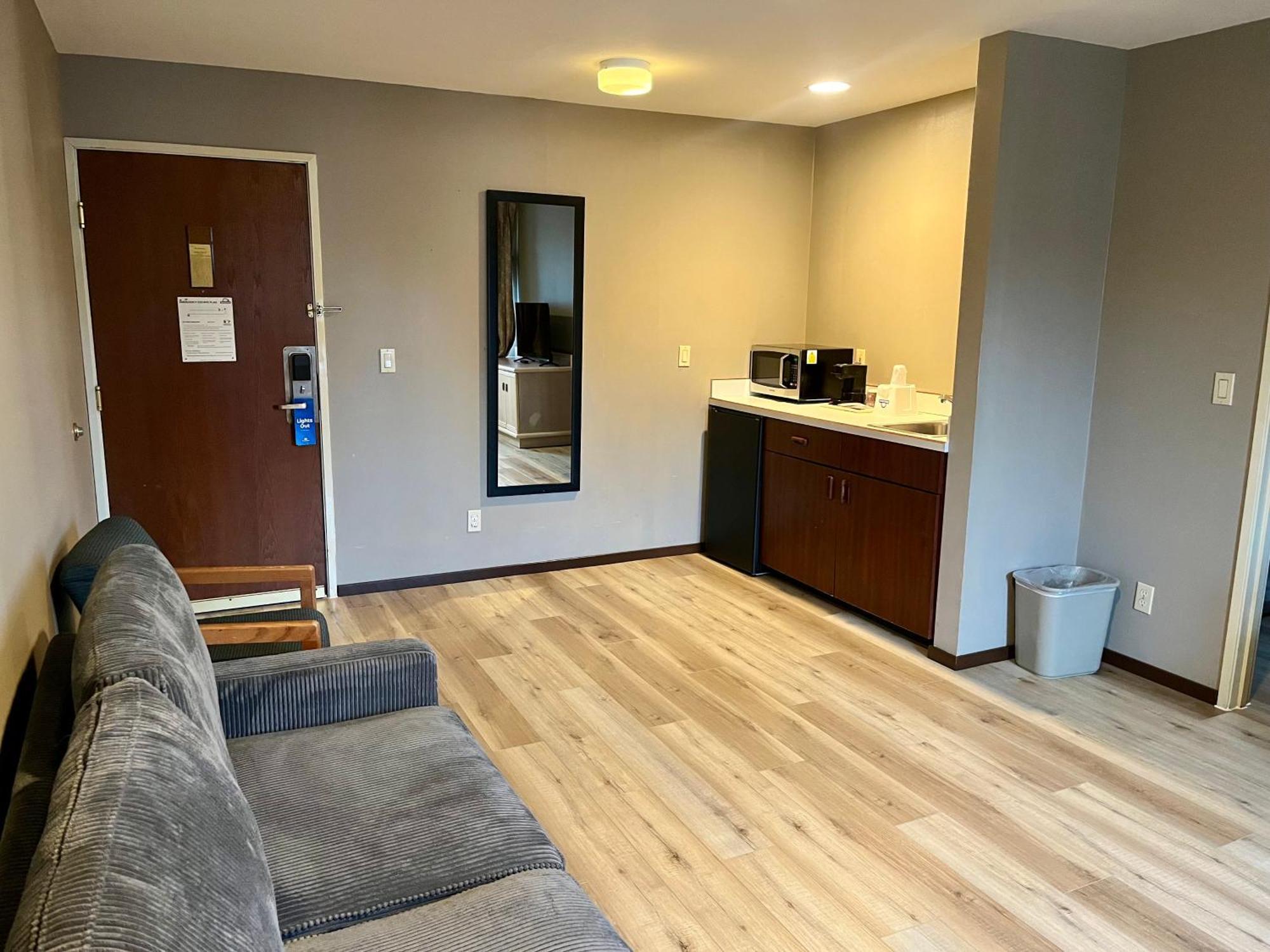 Days Inn By Wyndham Seatac Airport Bagian luar foto